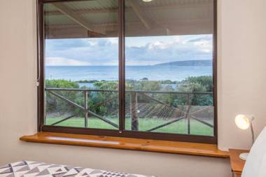 Chandlers Smiths Beach Villas