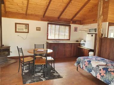 Gaddleen Grove Cottages