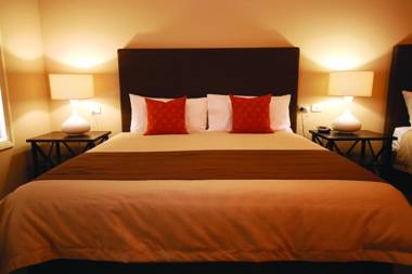 Sundowner Motel Hotel