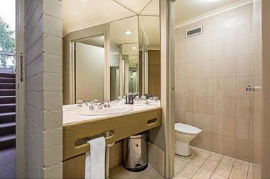 Mantra Pavilion Hotel Wagga