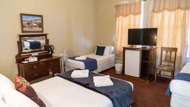 Anchorage Seafront Hotel