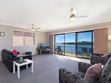 7/18 Endeavour Parade - Riverfront Tweed Heads