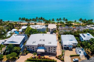 Meridien Apartments at Trinity Beach