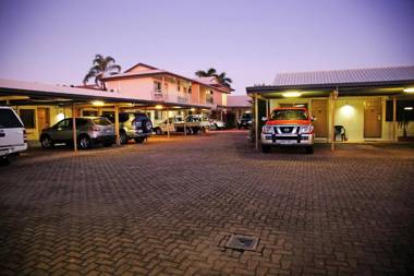 Cascade Motel In Townsville