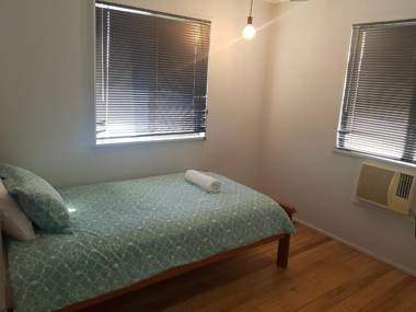 3 Bedroom home near the airport