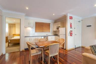 Eastgate on the Range Motel