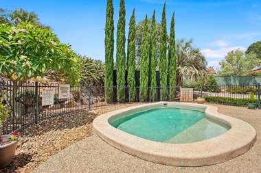 Great Divide Motor Inn