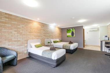 Clifford Gardens Motor Inn