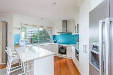 Rainbow Towers 4 - Rainbow Beach 360 Degree Vistas Absolutely Gorgeous