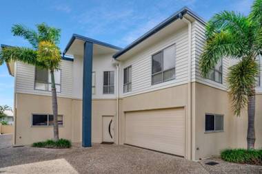 Rainbow Towers 2 - Rainbow Beach High on the Hill Panoramic Views Wi-Fi