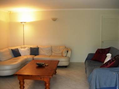 71 Tingira Close - Rainbow Beach - Situated in a lovely quiet neighbourhood and backing onto natural bushland pets welcome