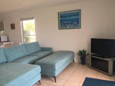 4-42 Manooka Drive - Rainbow Beach - Stunning Panoramic Views and Swimming Pool