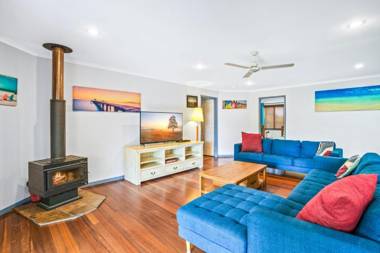 Barny's - Rainbow Beach - Fantastic beach house in the perfect spot Pets Welcome Wi-Fi