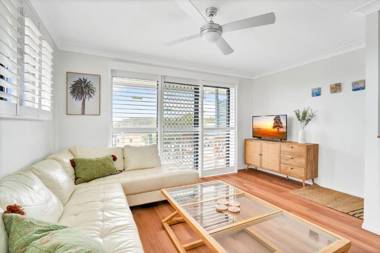 Rainbow Breezes 4 - Rainbow Beach Townhouse with breath-taking ocean views to Fraser Island
