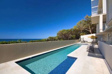 Ocean View 1 - Rainbow Beach - Luxury With Unrivalled Views Aircon Wifi Pool