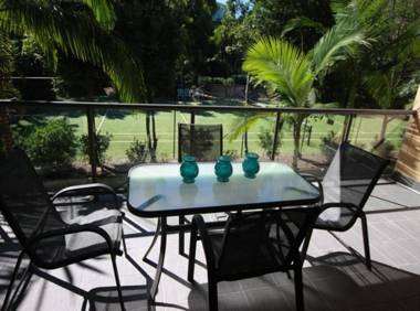 Baden 90 - Rainbow Shores Resort Unit Pools Tennis Court Walk To Beach