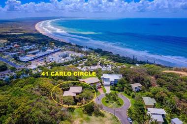 41 Carlo Circle - Rainbow Beach Huge Beach House With Room for Everyone