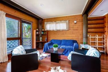 41 Carlo Circle - Rainbow Beach Huge Beach House With Room for Everyone