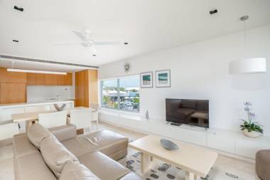 Unit 105 Plantation - Rainbow Beach Plantation Resort Second Floor Aircon Pool Spa