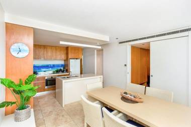 Unit 6 Plantation - Rainbow Beach Plantation Resort Ground Floor Aircon Pool Spa