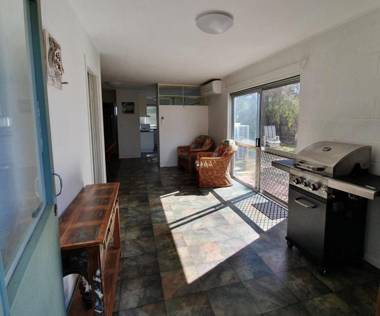 1 Spectrum Street Rainbow Beach- Close to shops and main beach