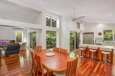 2 Naiad Court - Rainbow Shores - Pets welcome wifi walk to beach