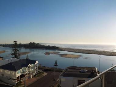 Ocean Views SUNDRIFT- Unit 26