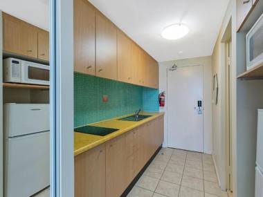 Oaks Waterfront Apartment 621