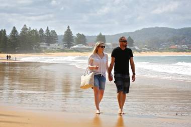Terrigal Sails Serviced Apartments