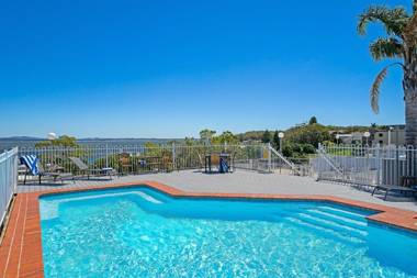 Nelson Towers Motel & Apartments