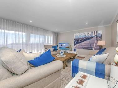 The Anchorage Unit 12/9 Laman Street