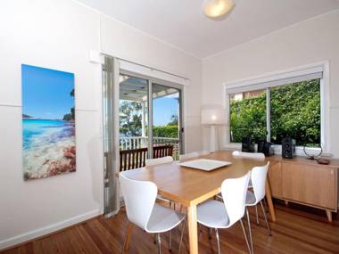 Gloucester Street 04 Frangipani