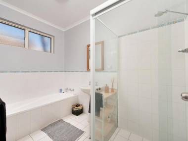 Wollomi Vues at Nelson Bay