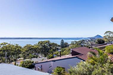 23 Wollomi Ave stunning water views and WIFI