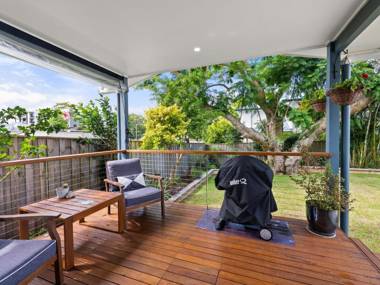 Jacaranda Cottage 5A Nelson Street