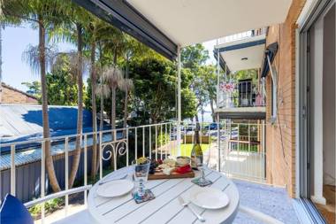 Beachtonic Shipmates 2 51 Christmas Bush Avenue