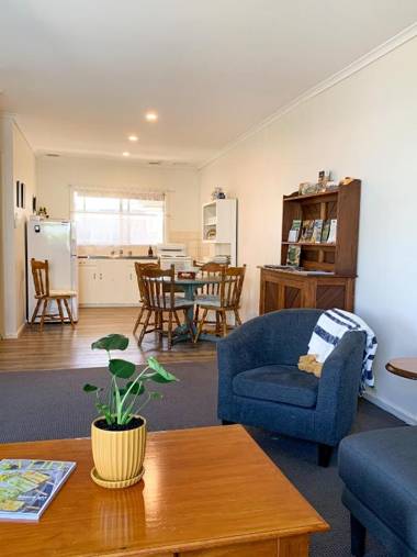 Basedow Units Tanunda