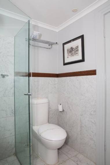 Royal Exhibition Hotel