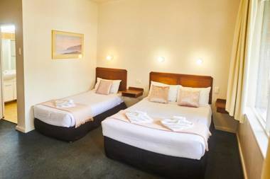 Town and Country Motel