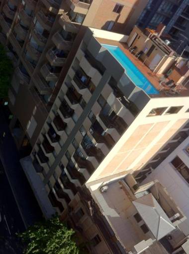 Metro Apartments on King