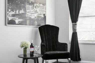 Airport Hotel Sydney (Formerly Comfort Hotel Sydney Airport)