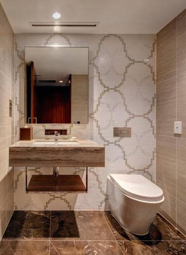 The Darling at The Star