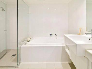 Wyndel Apartments St Leonards - Encore