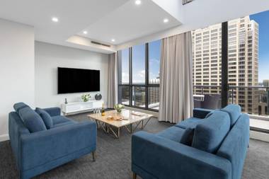 Meriton Suites Pitt Street Sydney