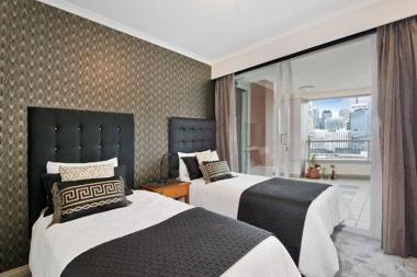 Darling Harbour Getaway