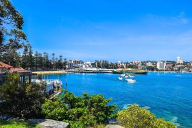 Grande Esplanade Studio