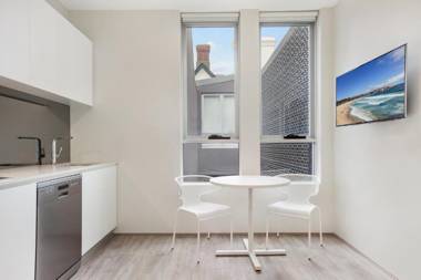 Bondi Beach Studio Suite 3