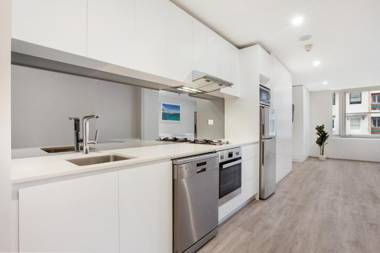 Bondi Beach Studio King Suite 2