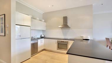 Harbour Fringe Apartment