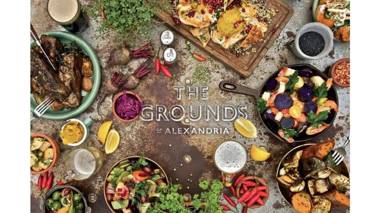 Mascot Stylish 2BD Apartment w Parking 1-7 Guests